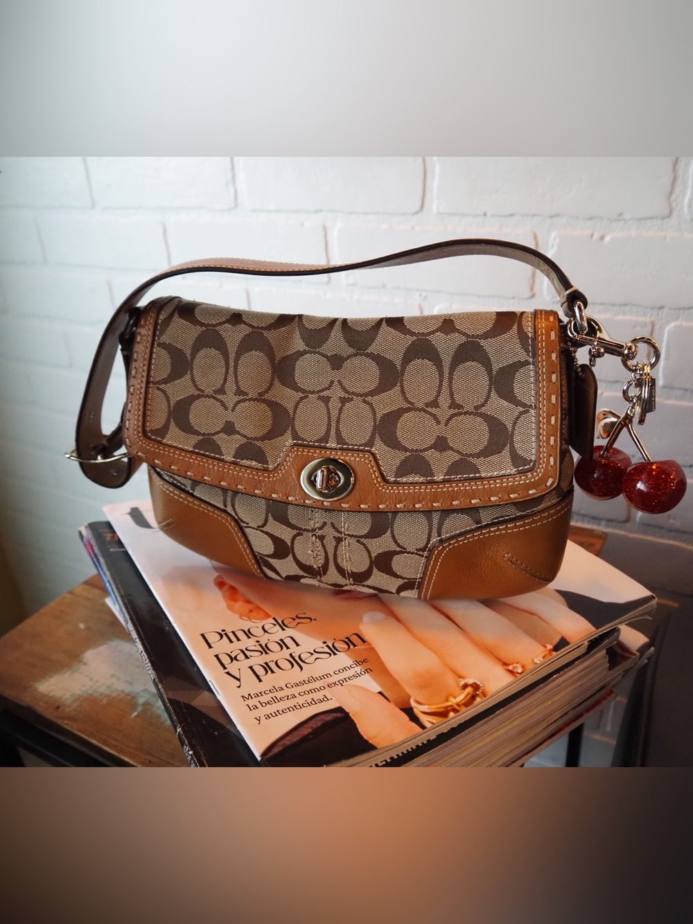 Coach Chelsea Turnlock Shoulder Bag